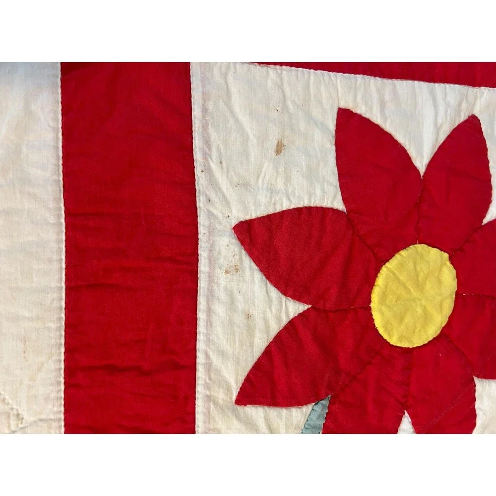 Vintage Red and White Sunflower Quilt
